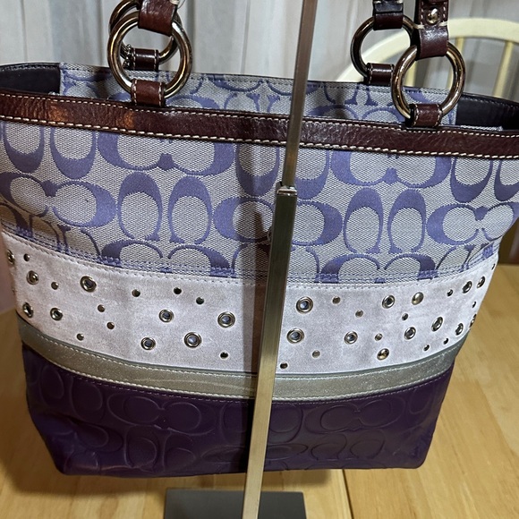 Coach 2008 Purple and Light Pink Studded Signature Needs Some Love - Picture 3 of 10